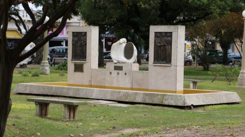 images_monumentos_concejo_MONUMENTO_PRIMER_CONCEJO_MUNICIPAL images_monumentos_concejo_MONUMENTO_PRIMER_CONCEJO_MUNICIPAL